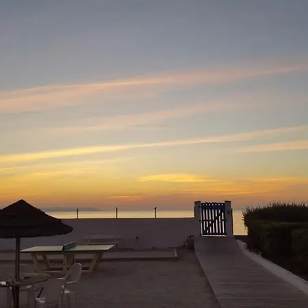 Appartement 4 Personnes Au Calme Hyères Exterior foto